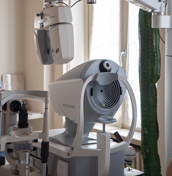 correzione astigmatismo ottica brescia